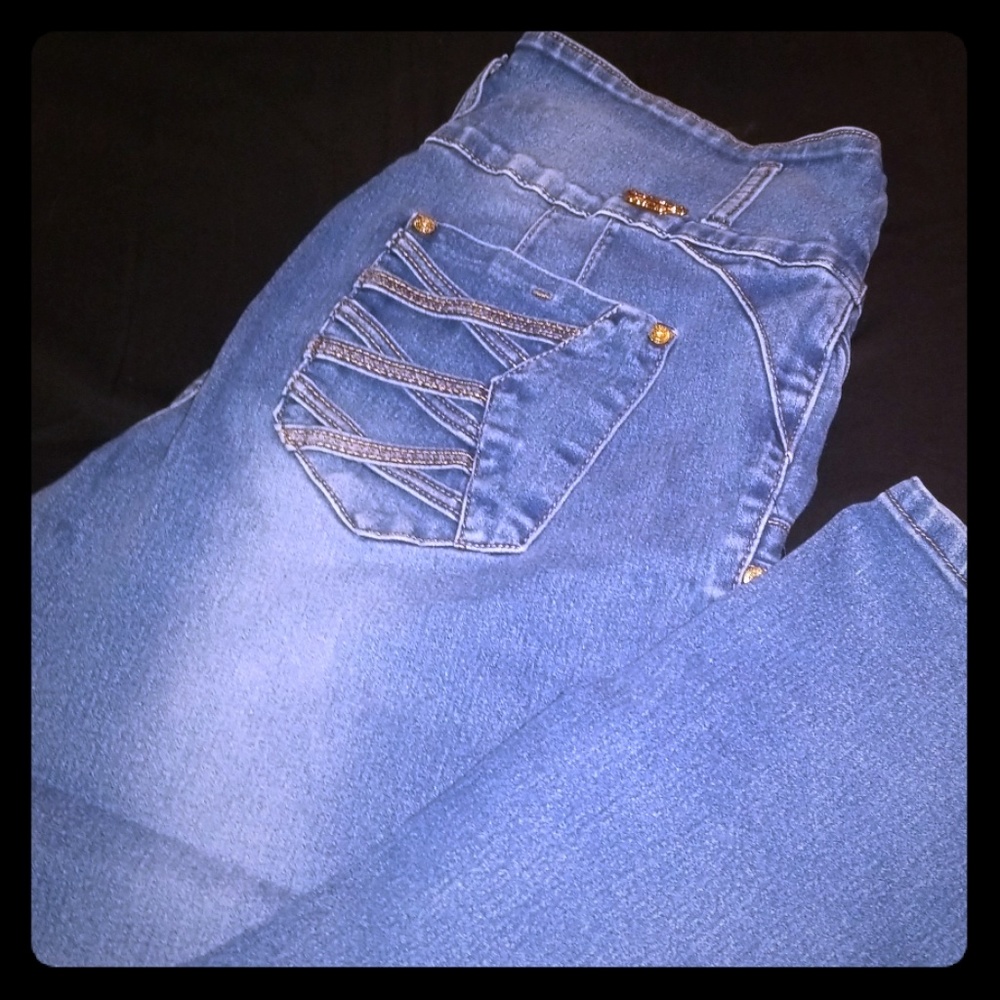 Tush Push Jeans